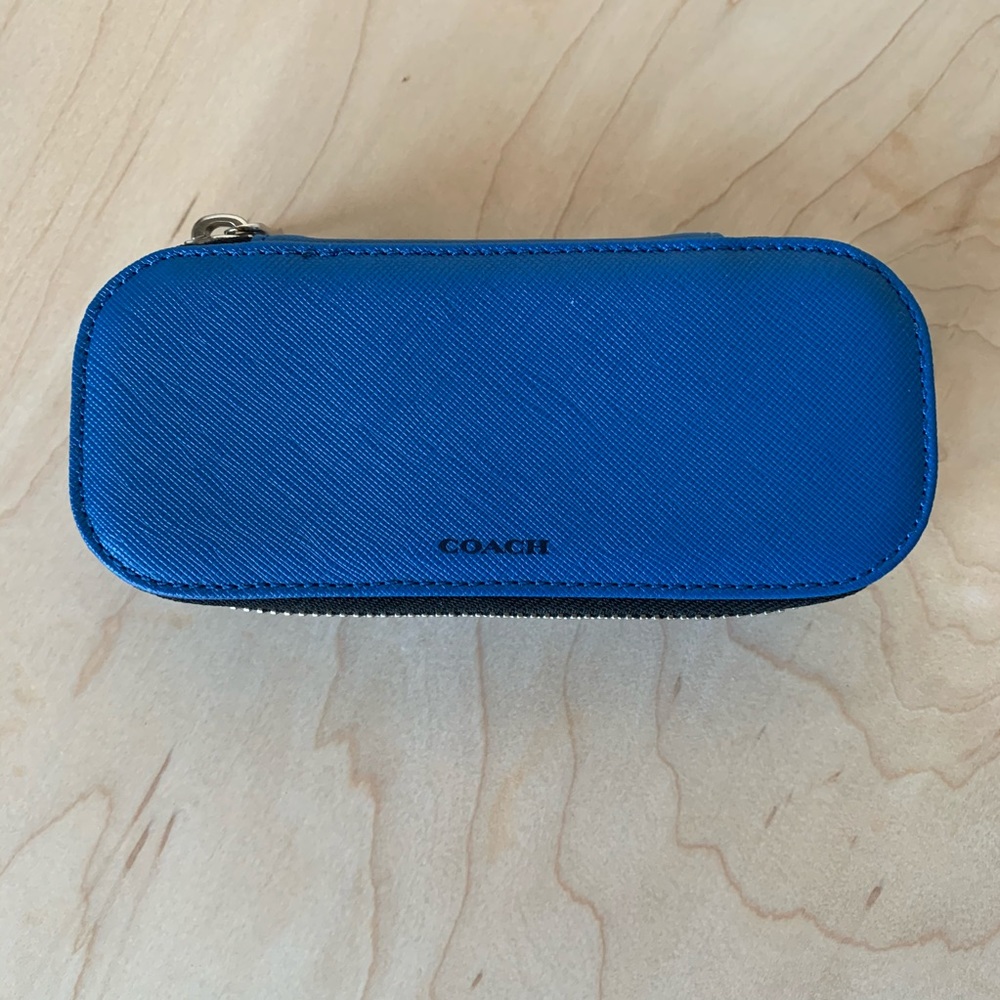 š SOLD š COACH BLUE LEXINGTON SAFFIANO LEATHER GLASSES CASE NWT - Picture 3 of 12
